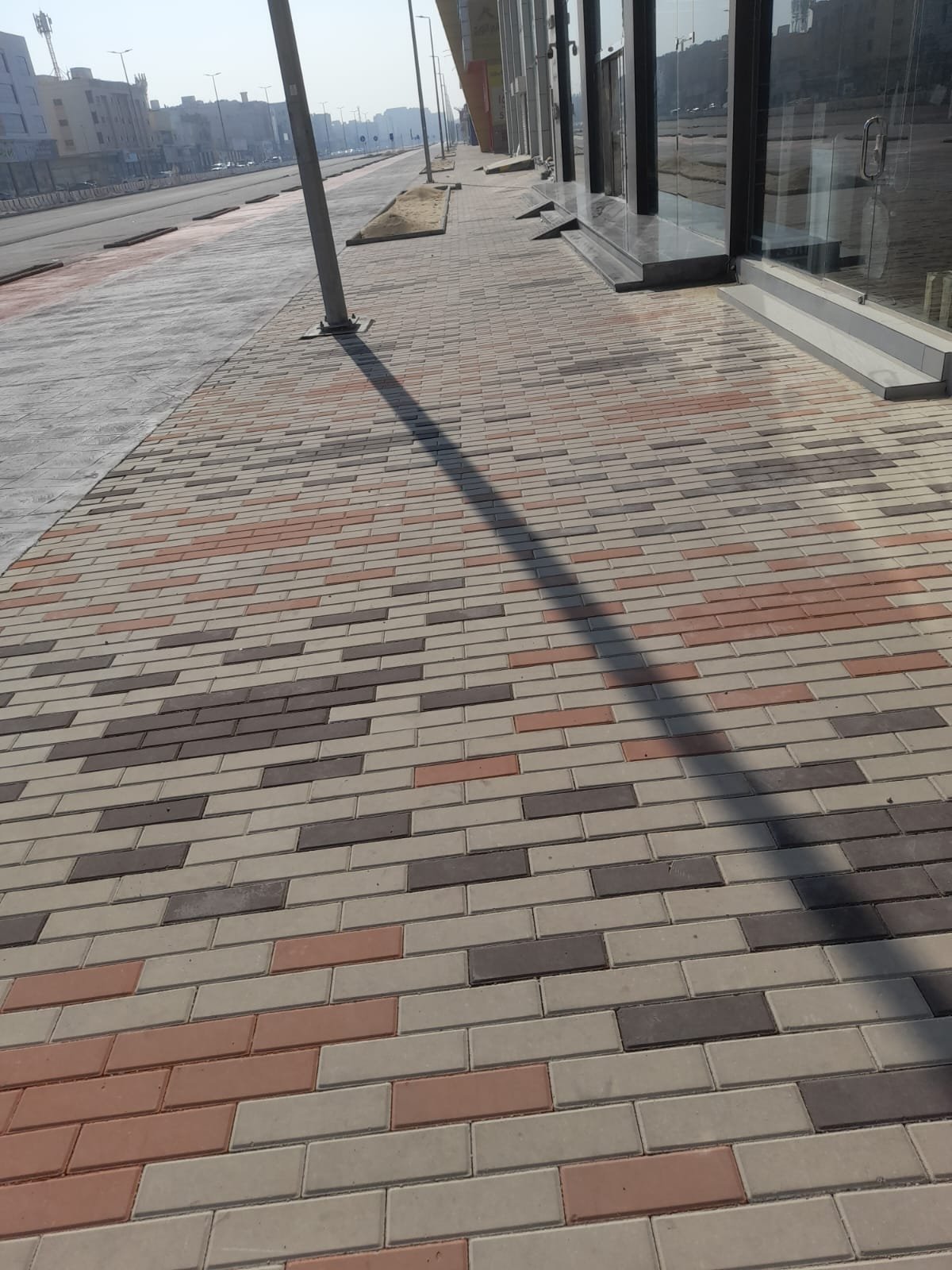 Interlock Tile works in KSA - أعمال بلاط الإنترلوك في المملكة العربية السعودية (4)