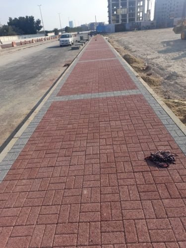 Interlock-Tile-works-in-KSA-أعمال-بلاط-الإنترلوك-في-المملكة-العربية-السعودية-31